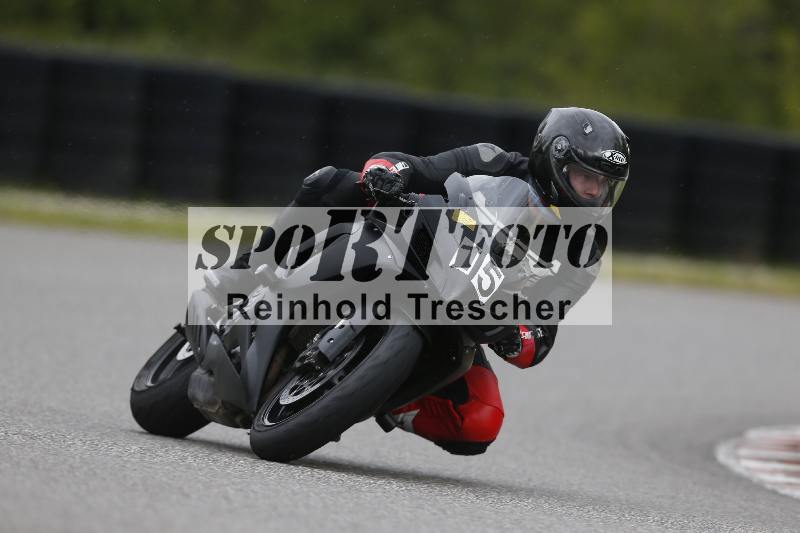 /14 25.04.2024 TZ Motorsport Training ADR/Gruppe gelb/15